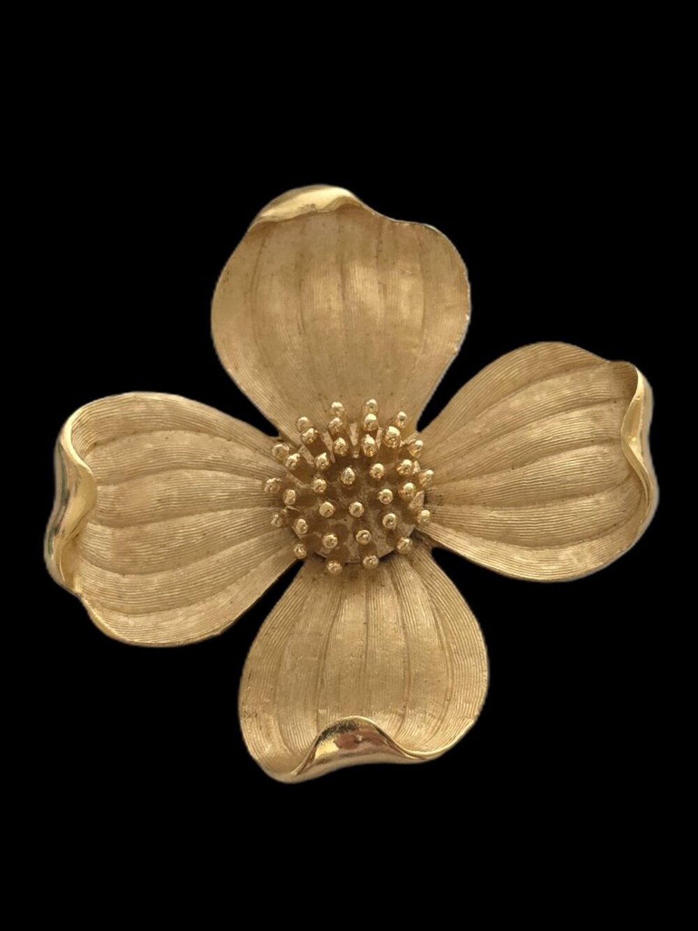 Crown Trifari Vintage Dogwood Flower Brooch Goldtone